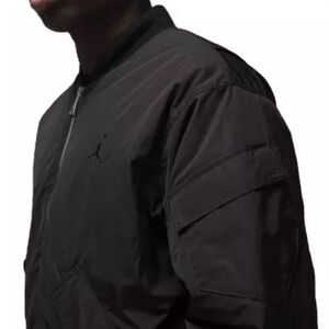 Nike Jordan Men's Essentials
Statement Renegade Jacket